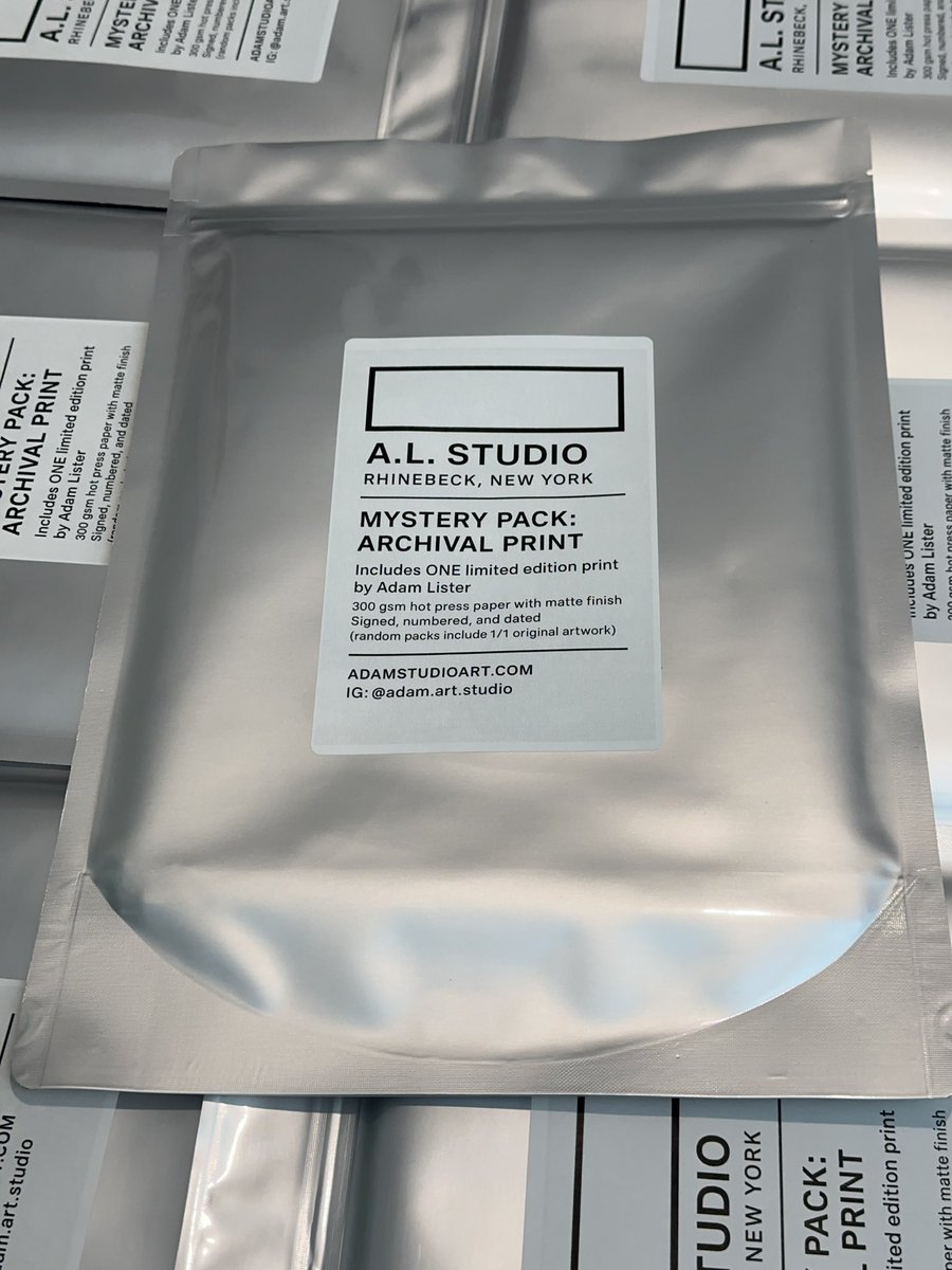 Mystery packs in the studio 

adamstudioart.com/collections/st…