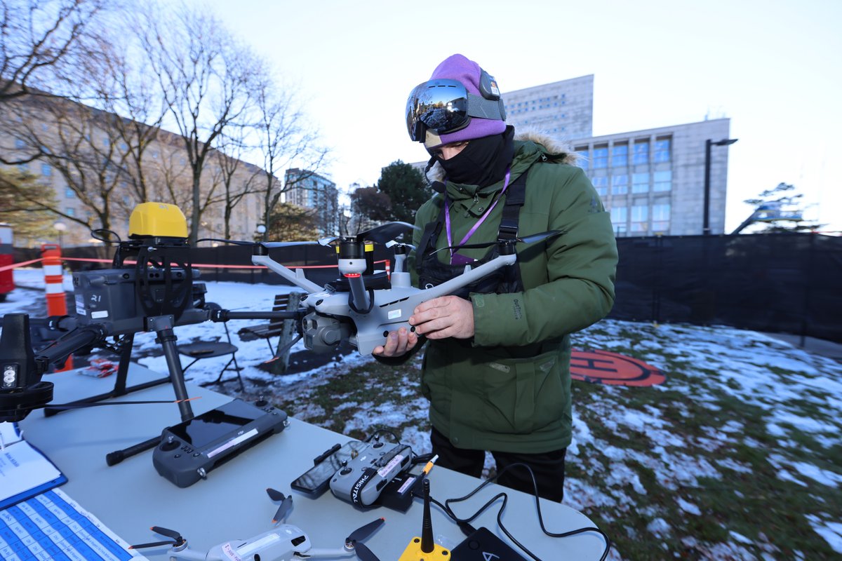 DefenseCanada's tweet image. L’environnement protégé CUAS du programme IDEeS aura lieu au centre-ville d’Ottawa. Du 24 au 28 novembre, 20 innovateurs testeront leur technologie de détection des drones dans un environnement urbain réel. Apprenez-en plus sur l’environnement protégé : canada.ca/fr/ministere-d…
