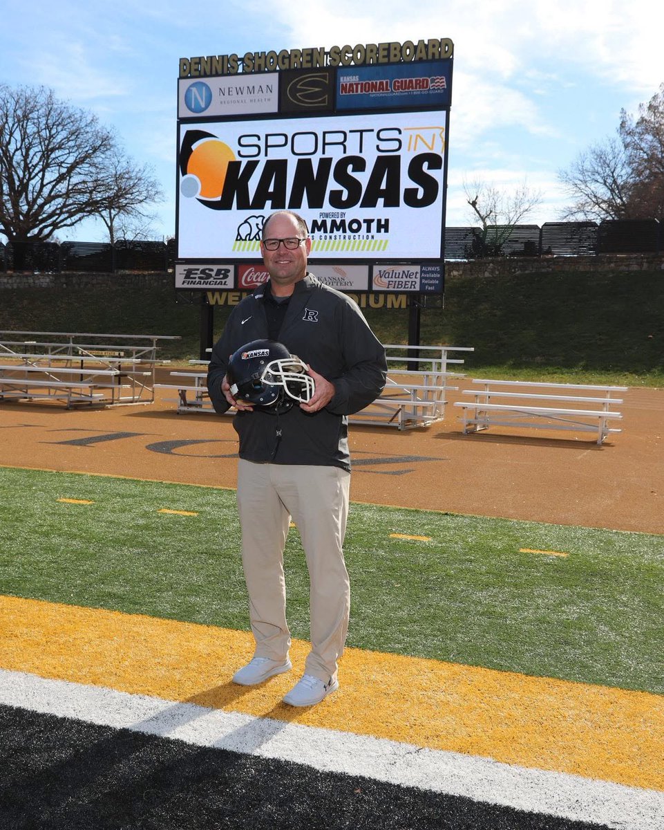 Rossville under head coach Derick Hammes has been one of the most dominant programs in Kansas over the last decade, regardless of class. The Dawgs have won five state championships under Hammes, including three in Class 3A in 2014, 2015, and 2016, and two in Class 2A in 2020 and