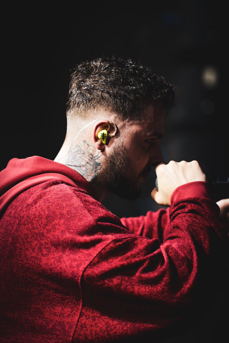 weghrumi's tweet image. siz bu insanların duygularını hafife alıyorsunuz