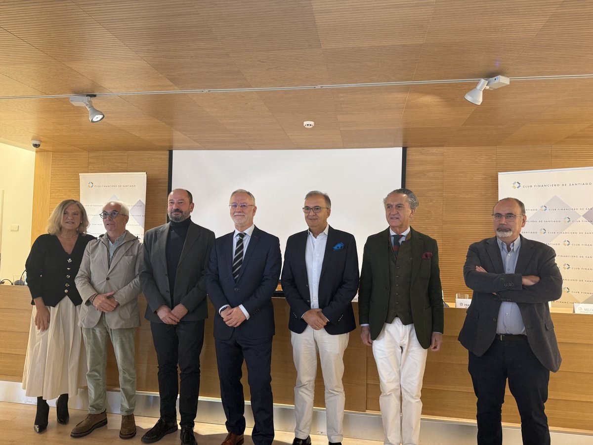 El Club Financiero de Santiago cerró el ciclo de foros organizados por su decimoquinto aniversario, con un debate sobre el turismo en la Eurorregión Galicia–Norte de Portugal. 
Más información: acortar.link/6NIoar