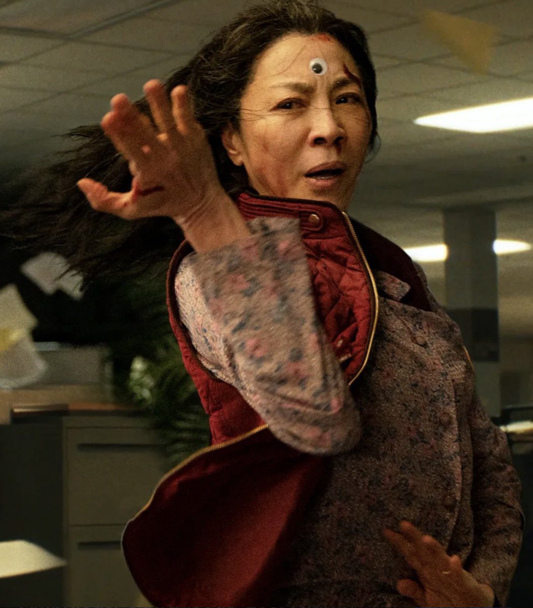 stephstehp's tweet image. Flip it to the sideeeee…EVERYTHING EVERYWHERE