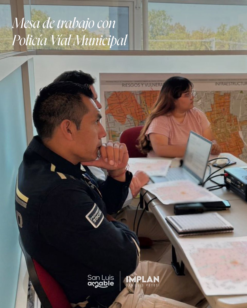 implanslp's tweet image. Mesa de trabajo con policía vial municipal.

#yohagosanluisamable