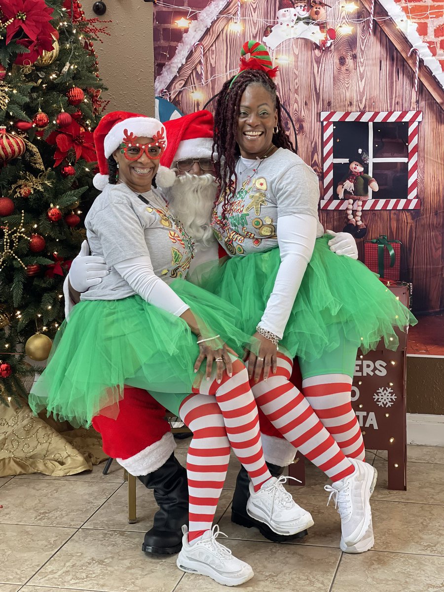 ITS EVERYONES FAVORITE DEI SANTA ITS ALMOST CHRISTMAS TIME AND AS YOU ALL KNOW I AM THE NEIGHBORHOOD SANTA WE HAVE 100+ KIDS THIS YEAR SO IF YOU WOULD LIKE TO DONATE/SPONSOR A CHILD PLEASE CONSIDER HELPING OUT. 

Cash app: cash.app/$bigblacc32

Venmo: venmo.com/u/totactical01