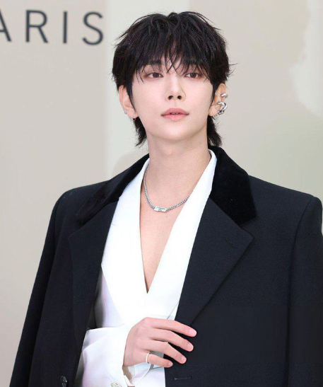 AboutMusicYT's tweet image. Happy 30th birthday to the all-rounder, gracious and talented Joshua of SEVENTEEN!