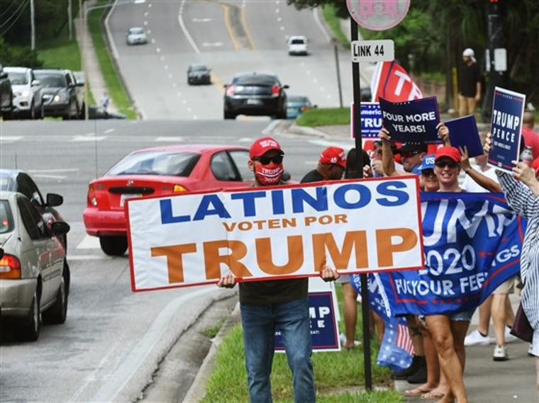 #EstadosUnidos 

Latinos en EE. UU. se alejan de Trump: crece el descontento por economía y migración liberalsv.com/latinos-en-ee-…