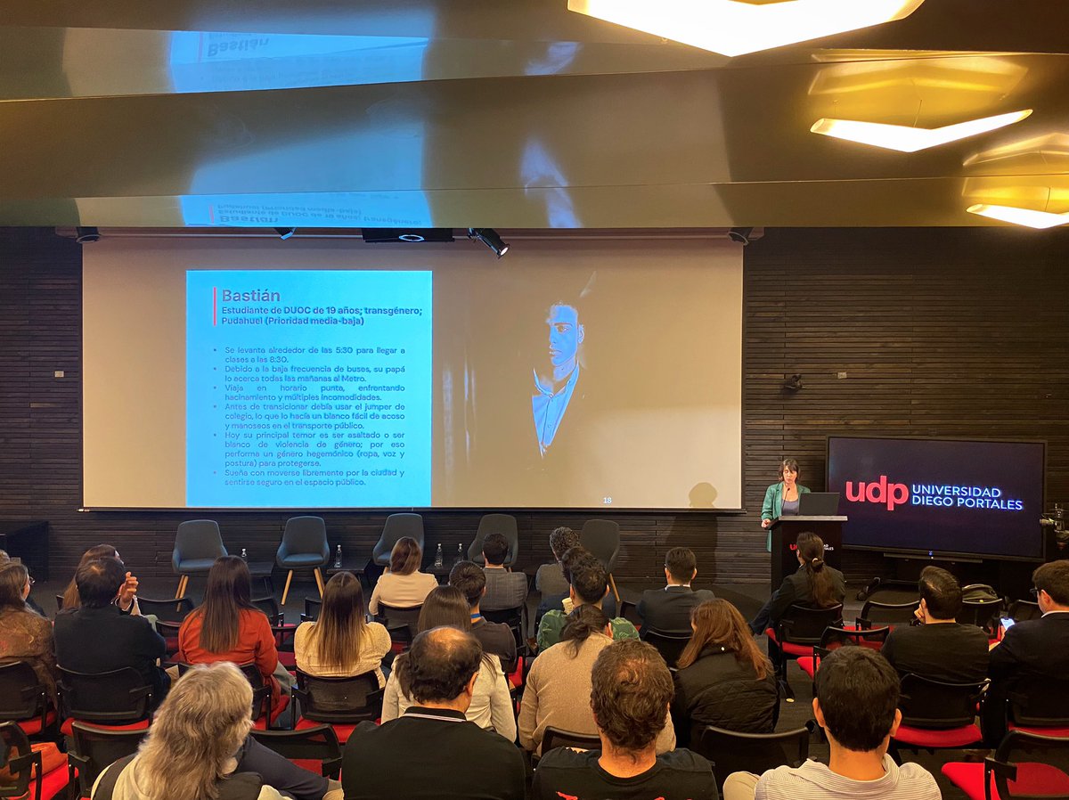 #ExperienciaFIC 🙌 Ya estamos realizando el seminario “Seguridad en el transporte público con perspectiva de género”, organizado junto al Ministerio de Transportes y Telecomunicaciones (<a href="/MTTChile/">Ministerio de Transportes y Telecomunicaciones</a>).

📲 Súmate a la transmisión: youtube.com/live/w8ZOeY5H2…