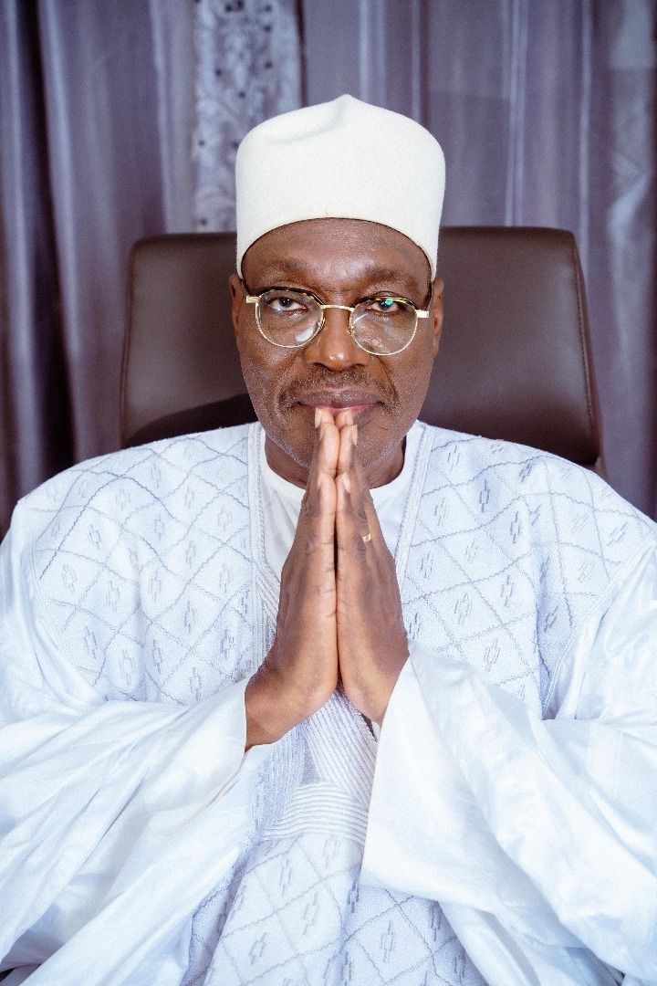 MimiMefoInfo's tweet image. People's Voice (PV)
Greetings, MMI News Team.
Thank you for being the Voice of the Voiceless.

Greetings to all Cameroonians,  we voted for ISSA TCHIROMA because we wanted change and believe in him. Concerning the recent lockdown called by the spokesperson of the president-elect,…