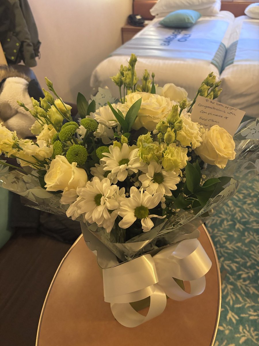 Tracey_W23's tweet photo. A nice surprise to start the holiday from ⁦@fredolsen⁩ https://t.co/TOgcV5ZvHJ