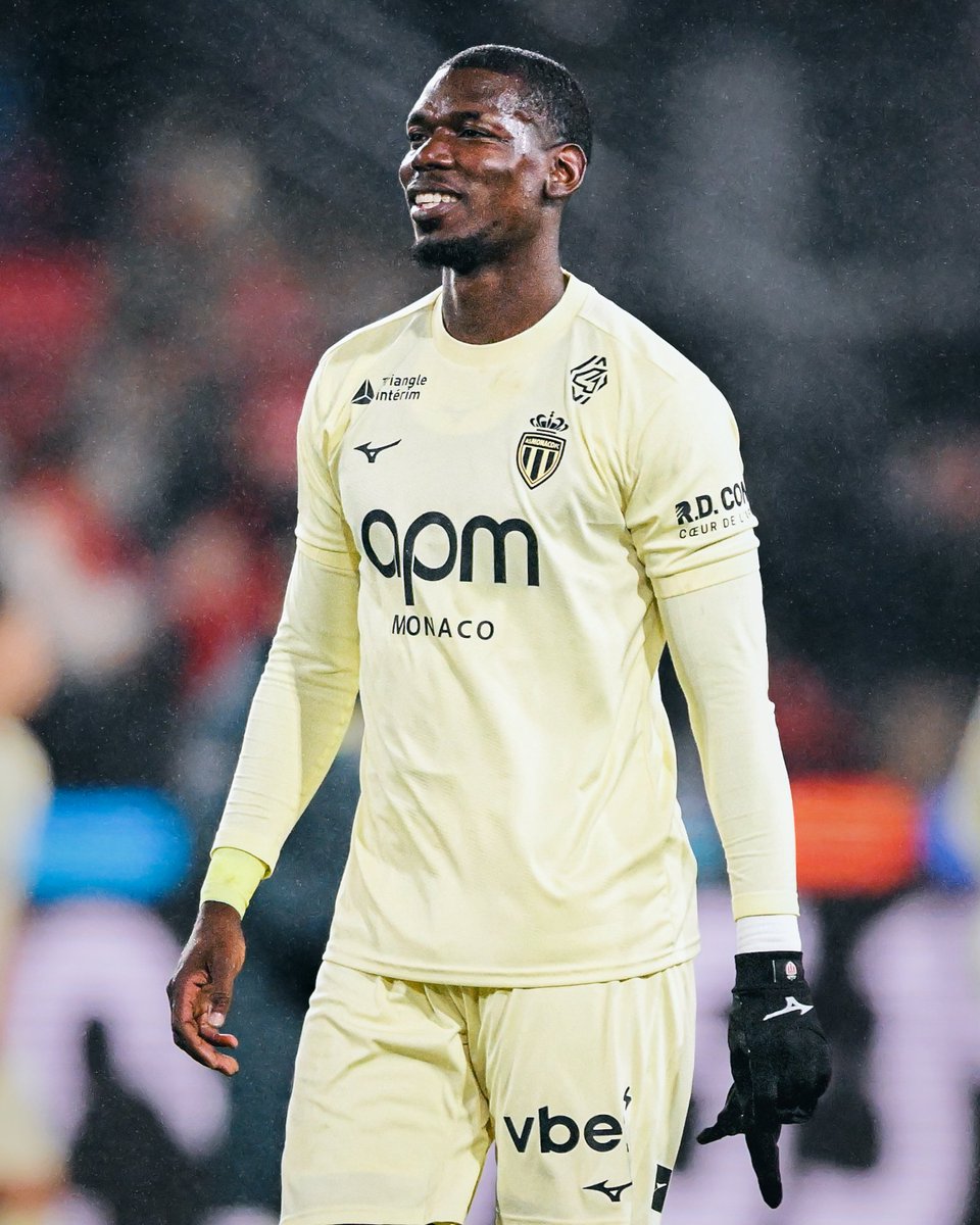 Ligue1_ENG's tweet photo. Life’s simple: Pogba smiles, we smile 🤗❤️ https://t.co/vZXtoAzDtT