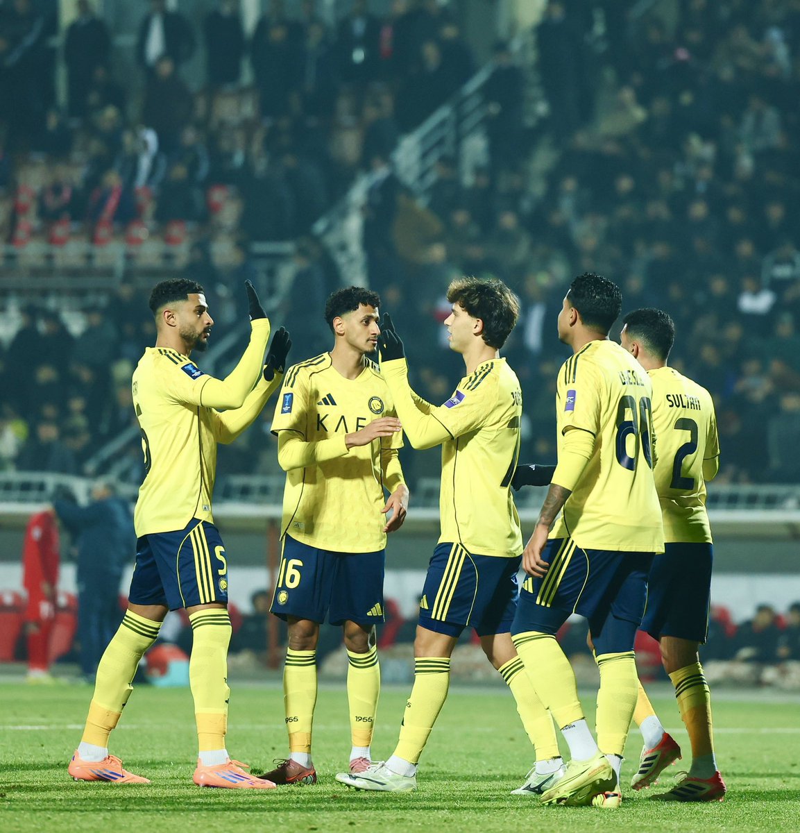 _mq_5's tweet image. -

مبروك لـ جمهور #النصر 💛💙
الف مبروووووك لكل عالمي وعالمية 👏

 #النصر_استقلول