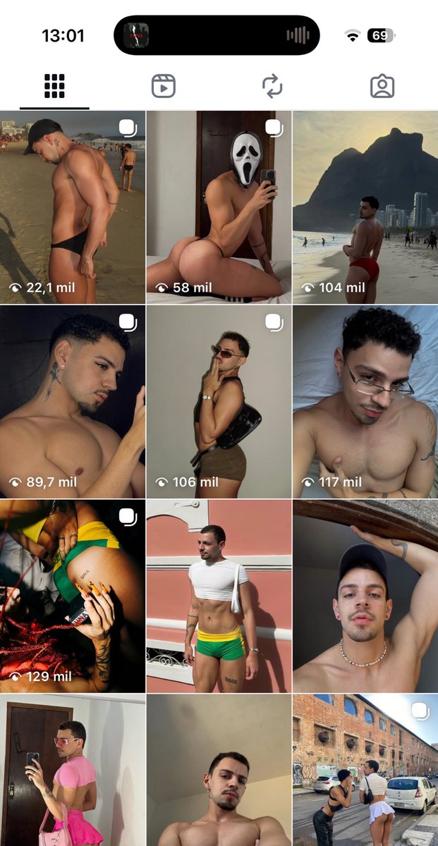 porcelaninhx's tweet image. desmaiando que nunca to de roupa e quando to não passa de 50cm de tecido