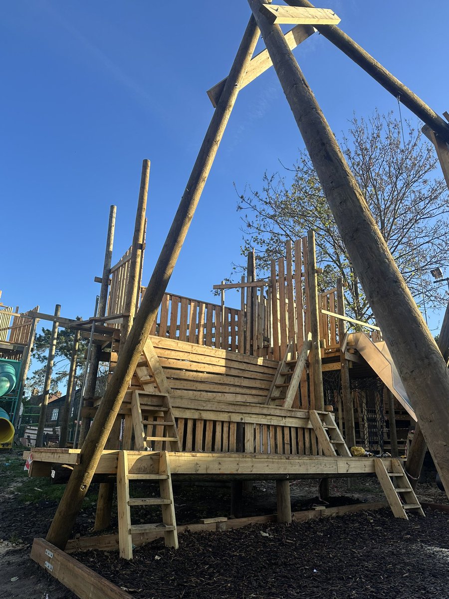 HighTreesCDT's tweet image. Big changes are happening at Tulse Hill Adventure Playground! 🚧

Our rebuild is in full swing and new play structures are taking shape every day 🤩

Coming up next… a brand new wildlife pond and a complete makeover of the High Trees bus 🚍

#AdventurePlay #TulseHill