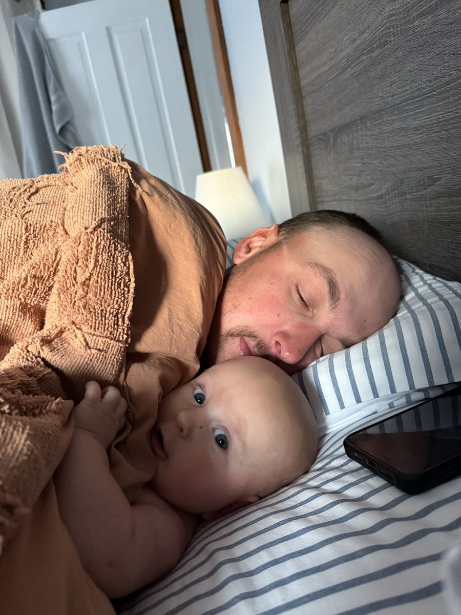 drohamme's tweet photo. This is what I’m thankful for this year: https://t.co/PFFg4RboKv