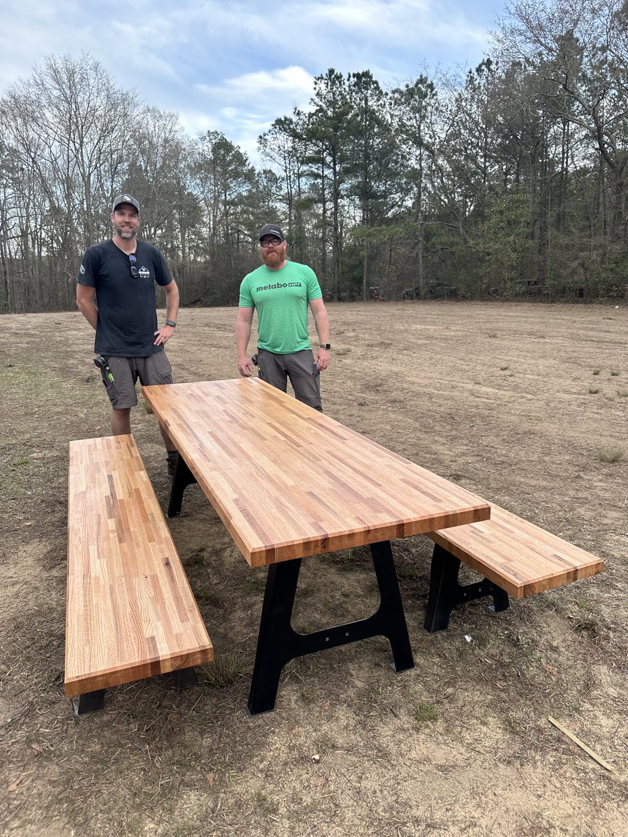 BairdBrothers's tweet image. Dreaming of a farmhouse table? 🏡 The cheat code: butcher block or plank countertops! #DIYHomeProjects #FarmhouseStyle