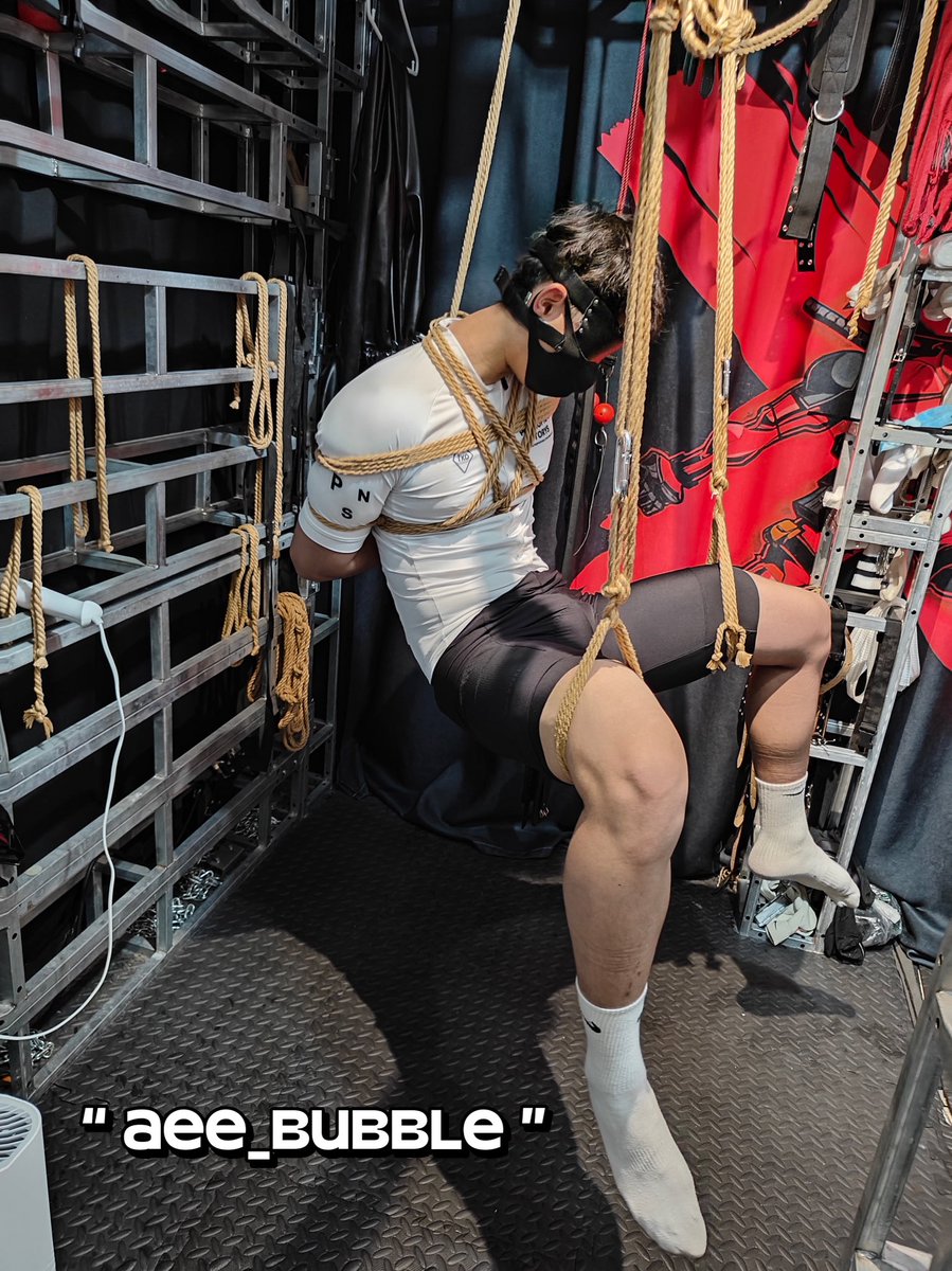 aee_Bubble tweet media