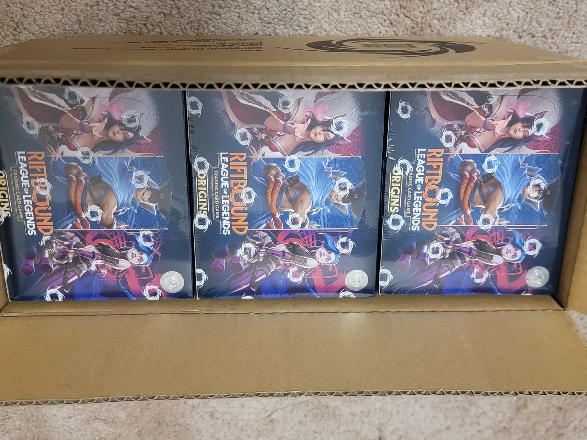 Anyone going to Riftbound Regionals in Houston looking to buy cards? Starting to sort my bulk/dups to bring to sell and trade.

#riftbound