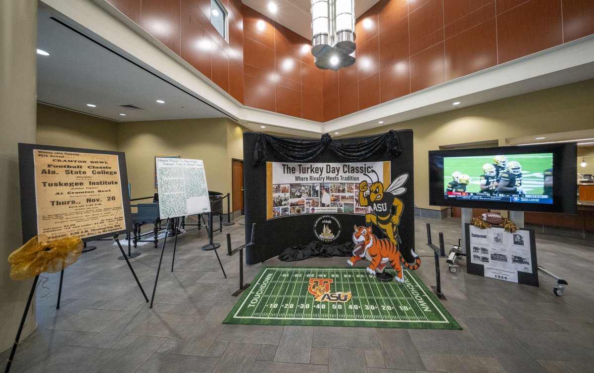 𝑩𝒊𝒈 𝑩𝒂𝒎𝒂 𝑺𝒕𝒂𝒕𝒆 is Turkey Day Classic ready! 🐝 Thanksgiving Day events ⬇️

𝗧𝗗𝗖 𝗣𝗮𝗿𝗮𝗱𝗲
8 a.m. | Downtown Montgomery

𝗛𝗼𝗿𝗻𝗲𝘁 𝗪𝗮𝗹𝗸
11:45 a.m. | Harris Way

𝗔𝗦𝗨 𝗙𝗼𝗼𝘁𝗯𝗮𝗹𝗹 𝘃𝘀. 𝗧𝘂𝘀𝗸𝗲𝗴𝗲𝗲 𝗨𝗻𝗶𝘃𝗲𝗿𝘀𝗶𝘁𝘆
2 p.m. | ASU Stadium