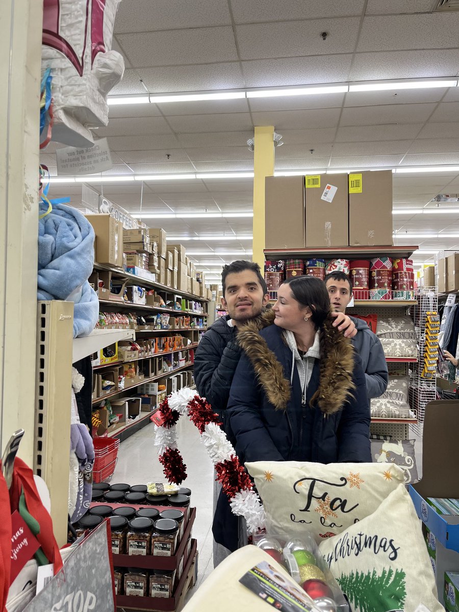 GreystonePrgrms's tweet image. Another successful year of Adams Fairacre Farms, Inc.  Thanksgiving meal pickups and deliveries to our homes!

Wishing everyone a warm and festive start to the holiday season!

#greystoneprograms