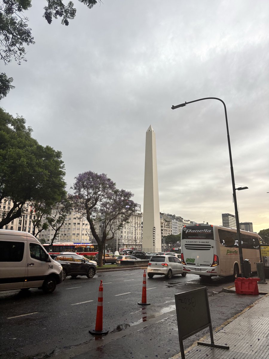 Tory Dom (💙,🧡)(💫,💫) tweet media