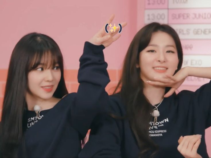 #SEULRENE One Shot AU

#20 I get to love you
— Hormones are high, patience is low, Joohyun needs everything done her way. Seulgi doesn’t mind.

asianfanfics.com/story/view/161…