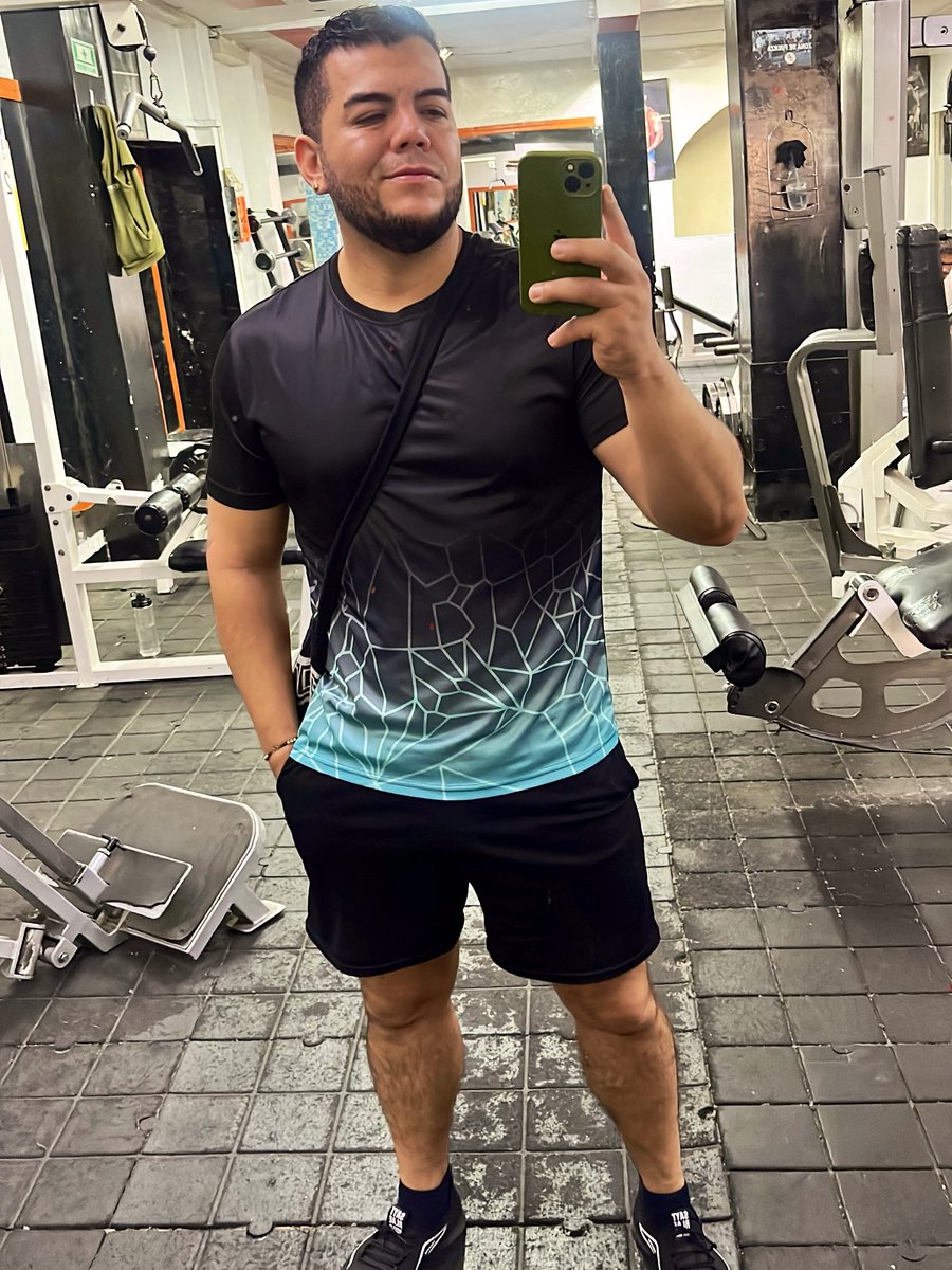 KavirSanchez's tweet image. Pilas mi gente de VILLETA y LA VEGA en CUNDINAMARCA, que ya éste SÁBADO 29 de Noviembre nos vemos para rematar mes como debe ser, vamos por más 😎💪🔥 
.
#KavirSanchez 
#Cantante 
#MusicaPopular 
#ElPrincipeDelDespecho