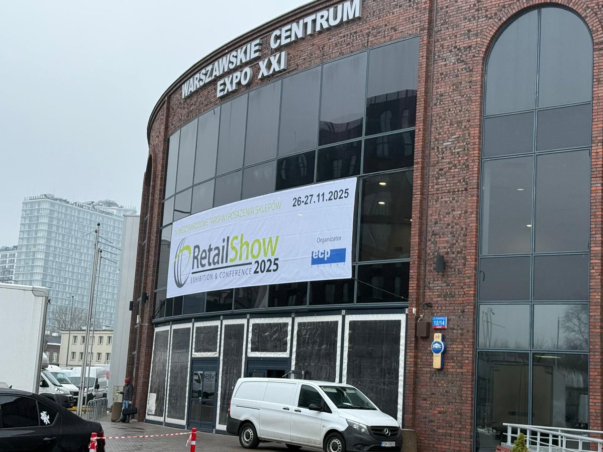 Rotisol's tweet image. Rotisol is back at Retail Show Warsaw 2025! 🇵🇱🔥
We’re showcasing our full range of rotisseries and heated grab-and-go merchandisers on 26–27 November in Warsaw.
Join us at Poland’s largest annual B2B retail event — Retail Show!
#retail #rotisol #rotisserie  #🔥 #🐓 #🇫🇷