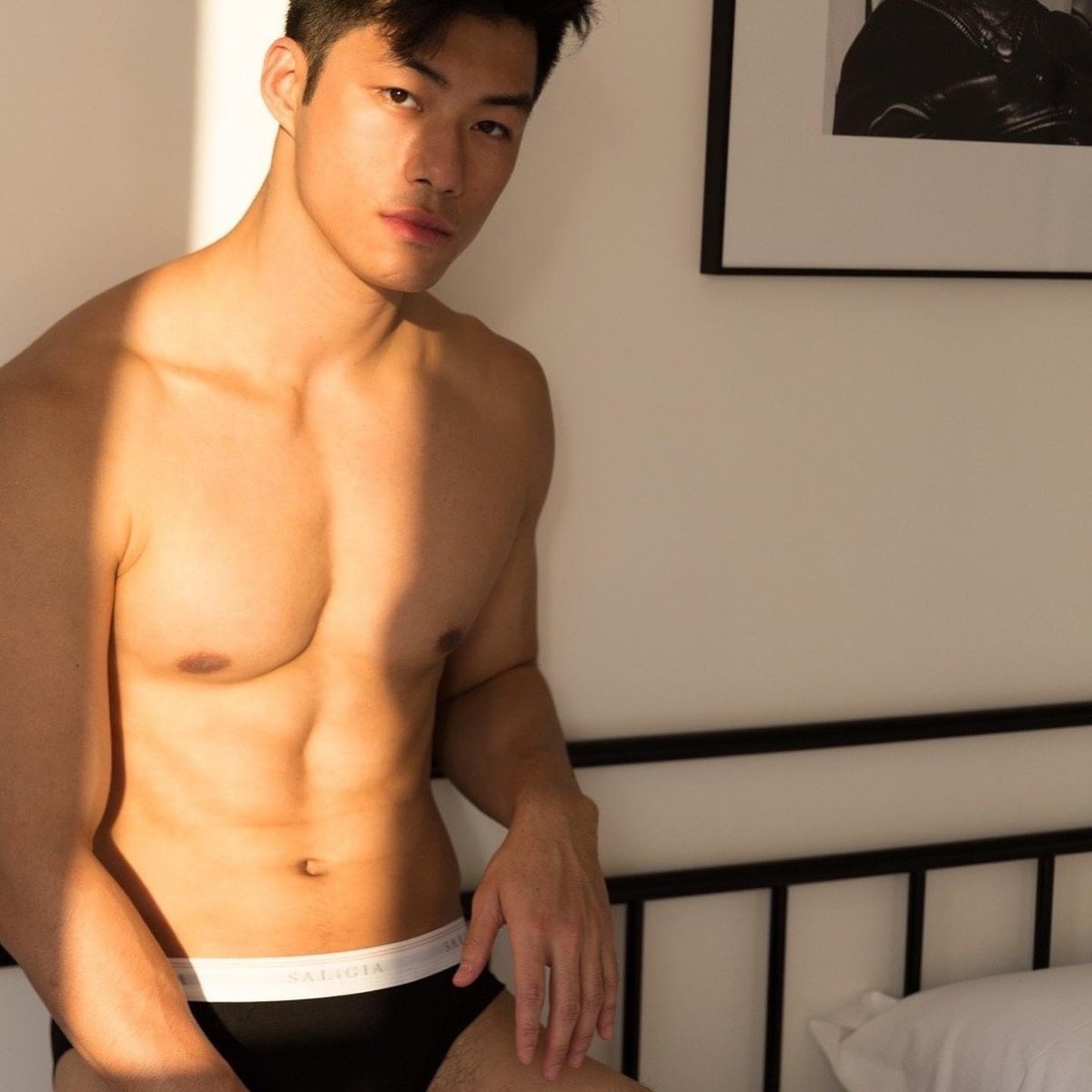 SmithTronique tweet media