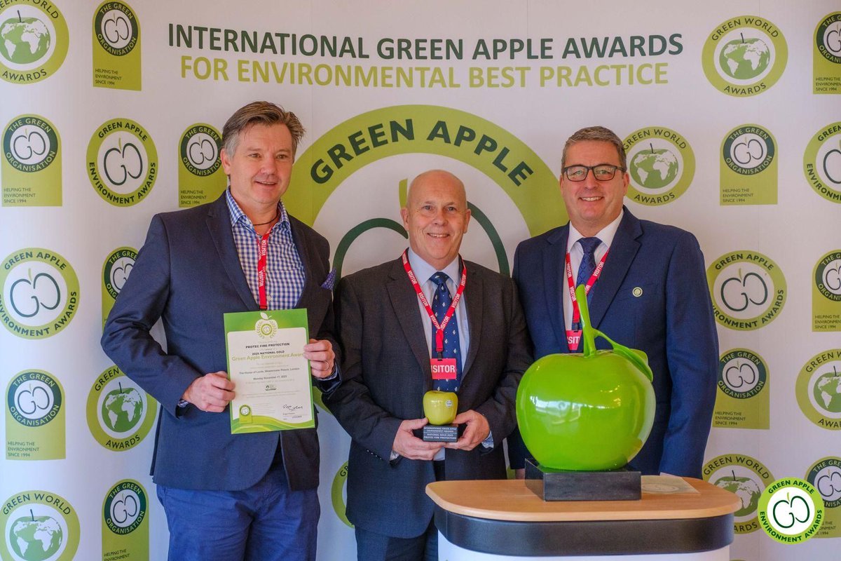 It's been a busy few weeks of success at Award Nights! 🏆⭐
We're incredibly proud of our team and grateful to work with partners who share our commitment to a more sustainable future. 
We're looking forward to seeing what success is next...🤩
#AwardsSuccess #Celebration #Success