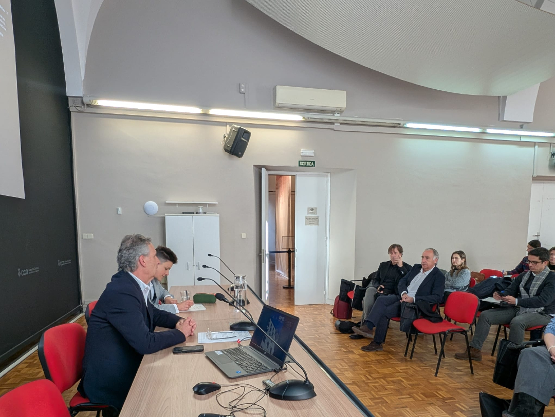 COACGirona's tweet image. ➡️ El president del #COACGirona, Marc Riera, participa a la Jornada &apos;Manteniment dels Edificis d’Habitatge i la Planificació Estratègica de la Rehabilitació 2025&apos;

🏢 Ha tractat els reptes clau de la rehabilitació i la importància del manteniment preventiu del parc d’habitatges.