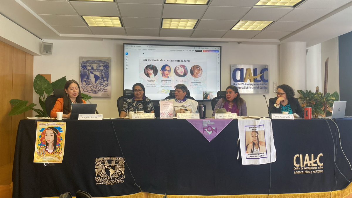 EMAF_AC's tweet photo. Hoy compartimos una imagen de algunas de las acciones realizadas en el marco del 25 de noviembre, Día Internacional de la Eliminación de la Violencia contra las Mujeres.

#EMAF #AntropologíaForense #ForensesPorMéxico #LaFuerzaDeLasRedes #EstamosDespiertas #16DaysOfActivism https://t.co/ulThZtCsnY