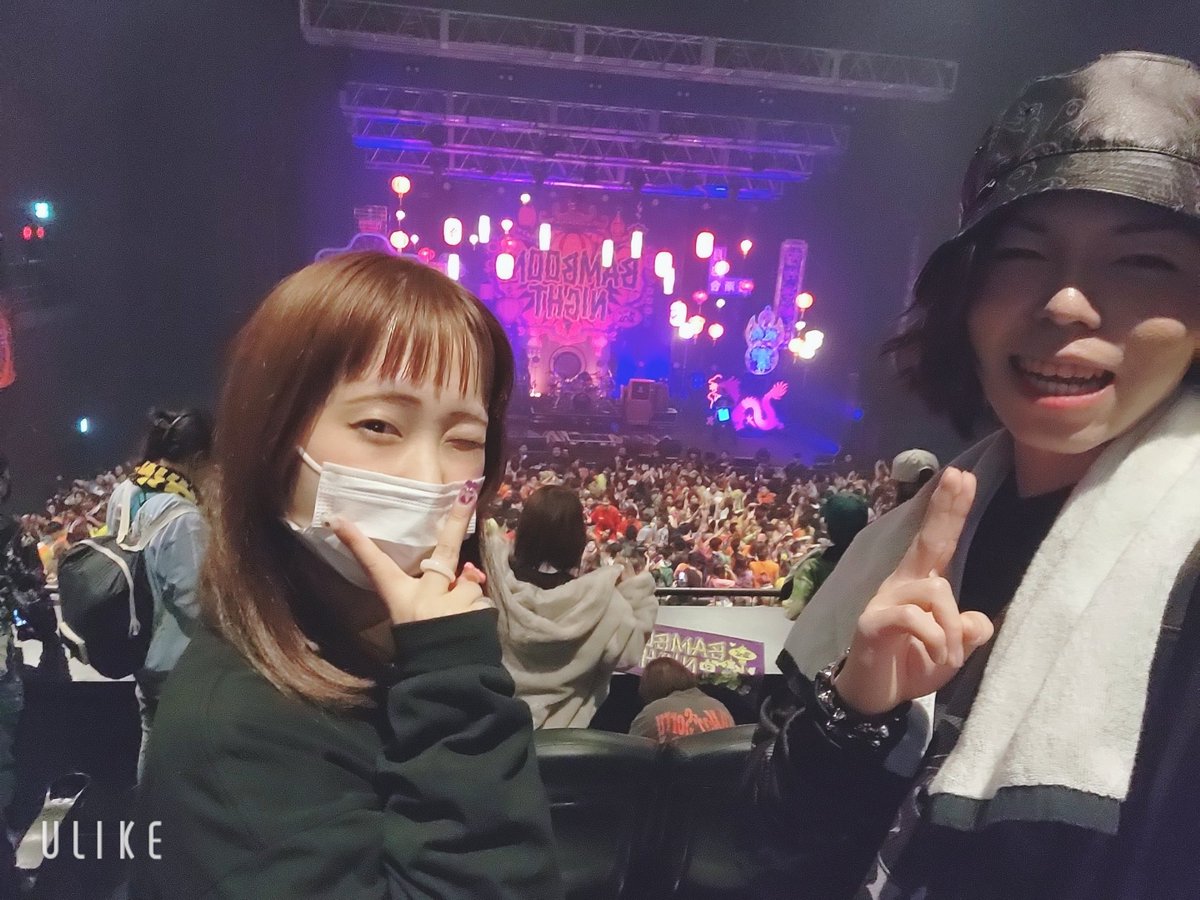 バンブー2日間最高すぎたよ✨
今年ラストライブにアゲイン聴けて泣いた笑だって今年１回も歌ってないもん、やっと来たって感じ😭
ワンチャンしてくれた人ありがとうございました！色々話して楽しかった🙌初めましてでも仲良くしてくれて嬉しかった来年もよろしくお願いします😊

 #WANIMA  #バンブー