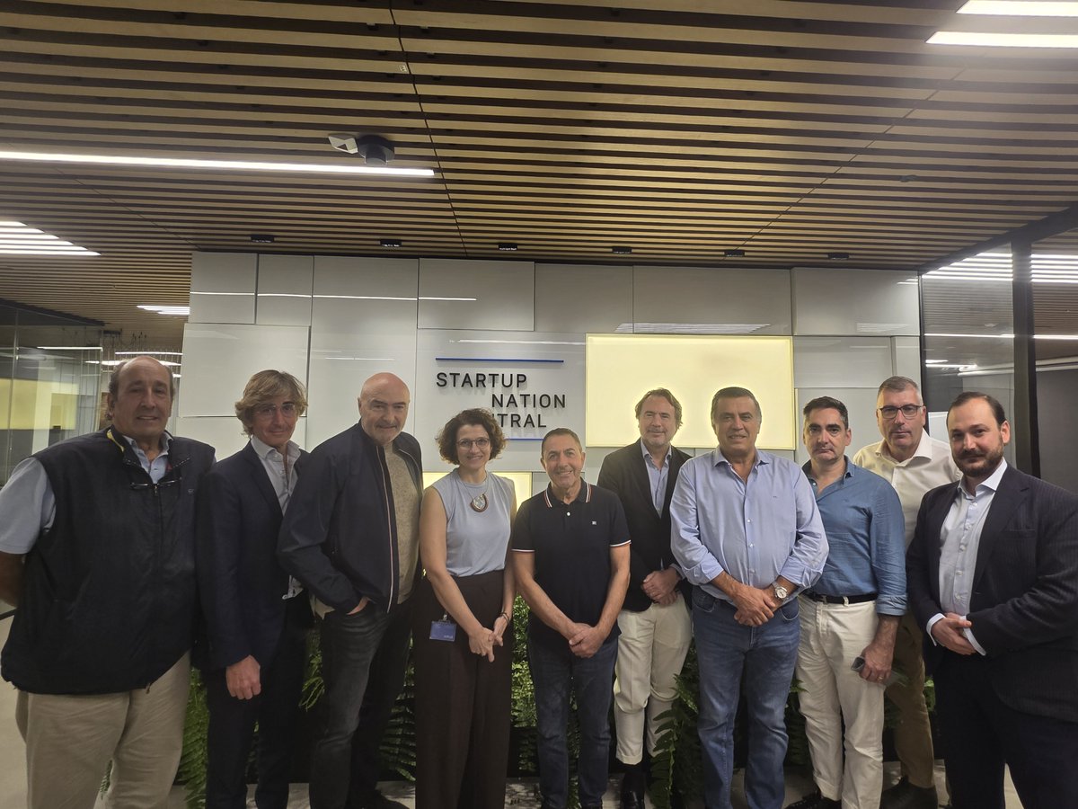 salemergui's tweet image. Empresarios españoles exploran el ecosistema israelí y rechazan los llamamientos de boicot. La crónica de su visita:
elmundo.es/economia/2025/…