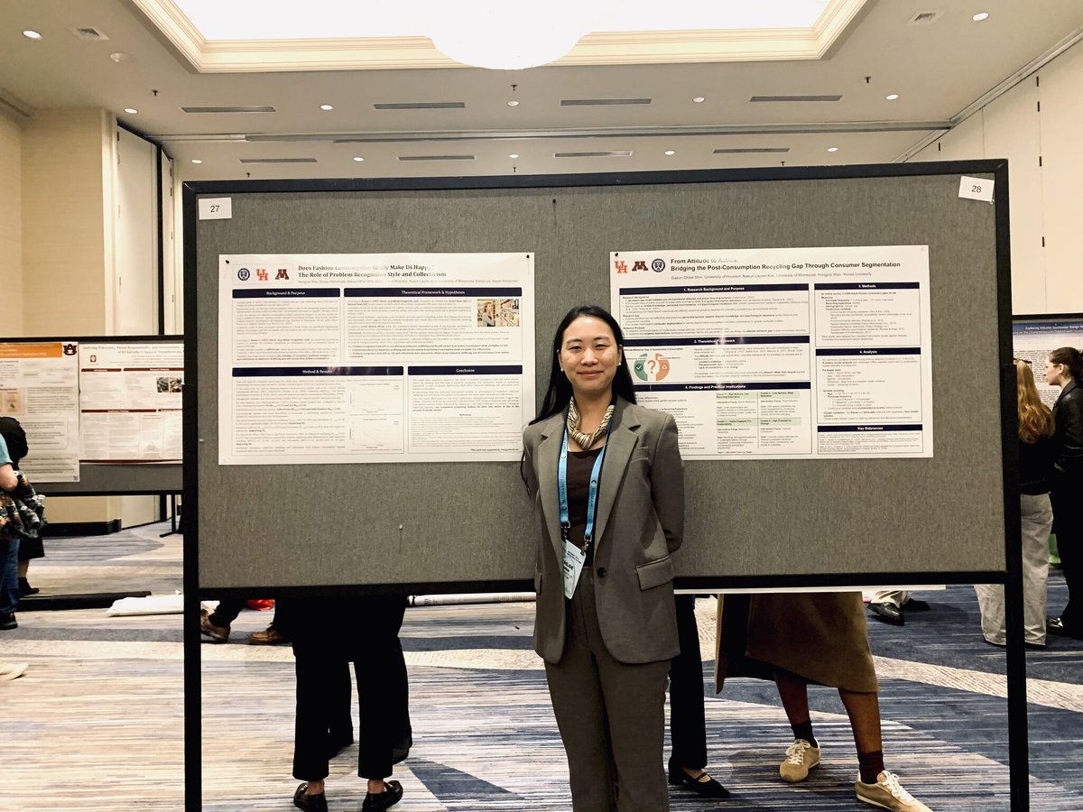 UHEngineeringSL's tweet image. Big news from the International Textiles &amp;amp; Apparel Association (ITAA) Conference! 

👏 Congrats to #CullenCollege UH Retailing faculty Dr. Mim, Dr. Shin, Dr. Jones, and Dr. Blake Mudd for their outstanding research and recognition! #GOCoogs