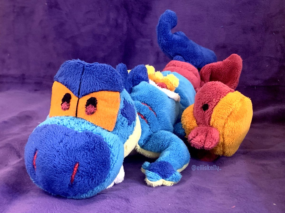 ElliSkelly_'s tweet image. Yoshi oc plush commission I finished for @MuzCrocosaur !🦈

#yoshi #plush