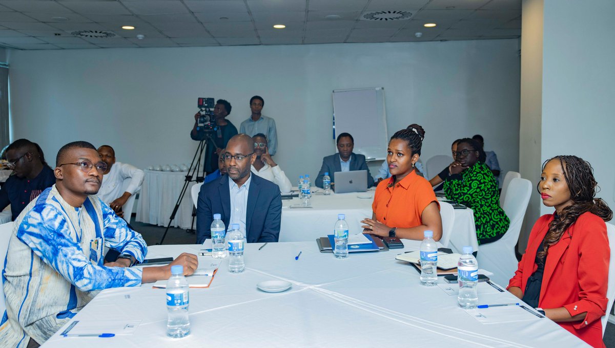 RwandaYouthArts's tweet image. Today, Minister of State @XandrineUmutoni officially opened the induction programme of the inaugural Youth Advisory Council of @YouthConnektAf, established to ensure that YouthConnekt Africa remains youth-driven and youth-focused.