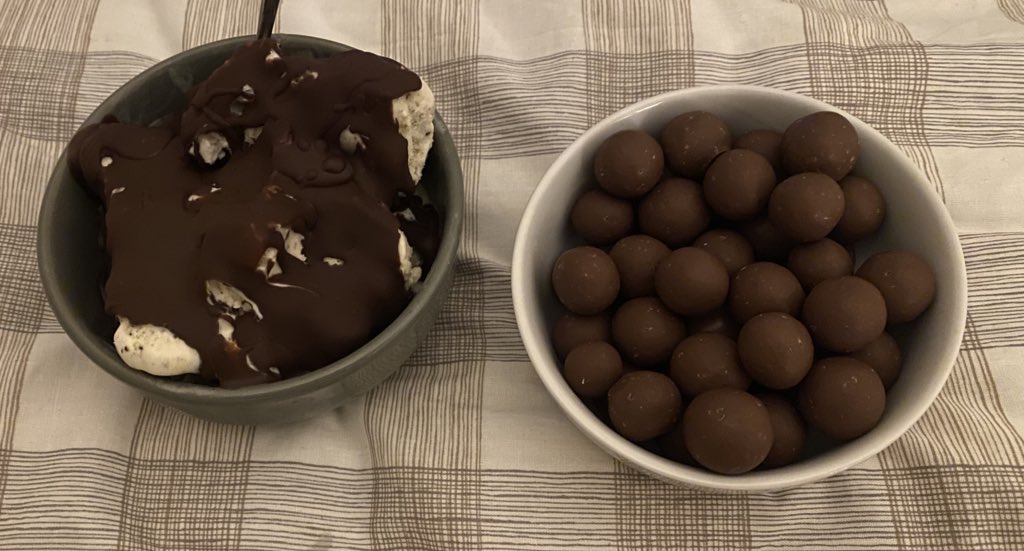 Ieatedthegrass1's tweet image. Death row meal (+ Coke)