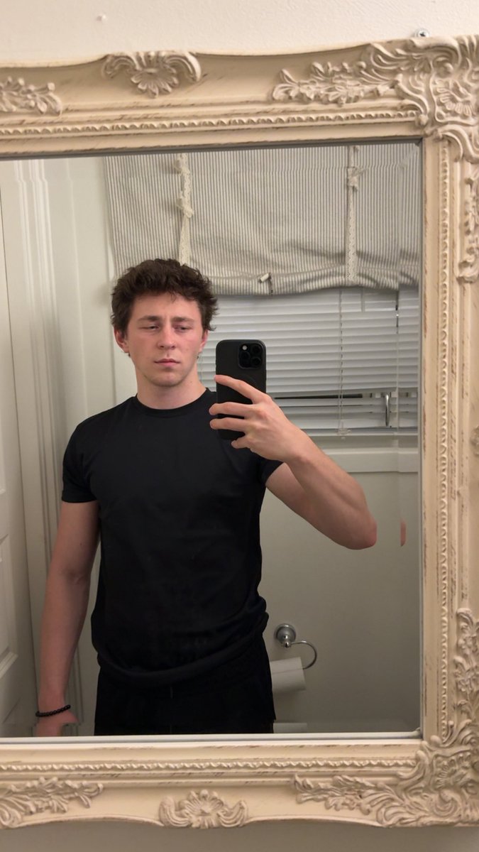 NorxyIRL tweet media