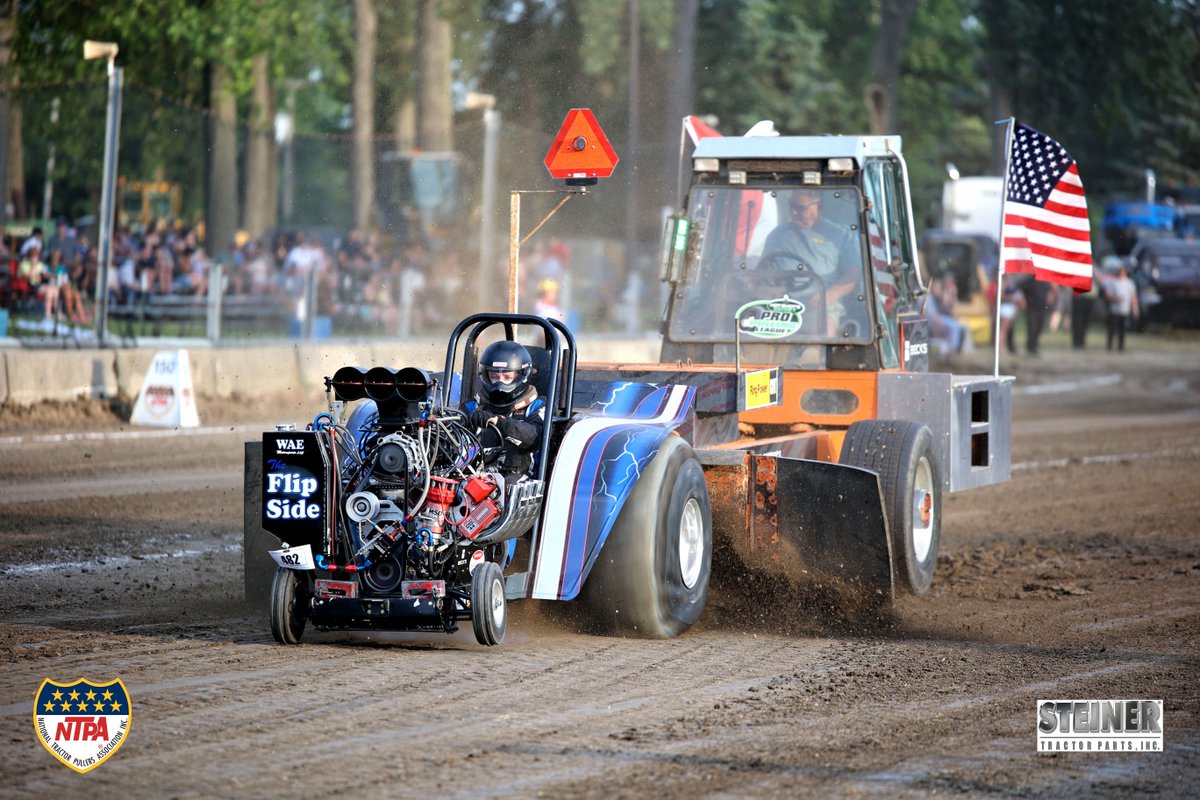 NTPApull's tweet image. Minis are pulling it hard at the Arcola National Pull!! 💪 🔥#minirod #modifiedmini #pulling