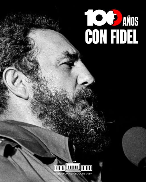 La permanente enseñanza de Fidel es que sí se puede, que el hombre es  capaz de sobreponerse a las más duras condiciones si no desfallece su  voluntad de vencer, hace una evaluación correcta de cada situación y no  renuncia a sus justos y nobles principios.
#100AñosConFidel