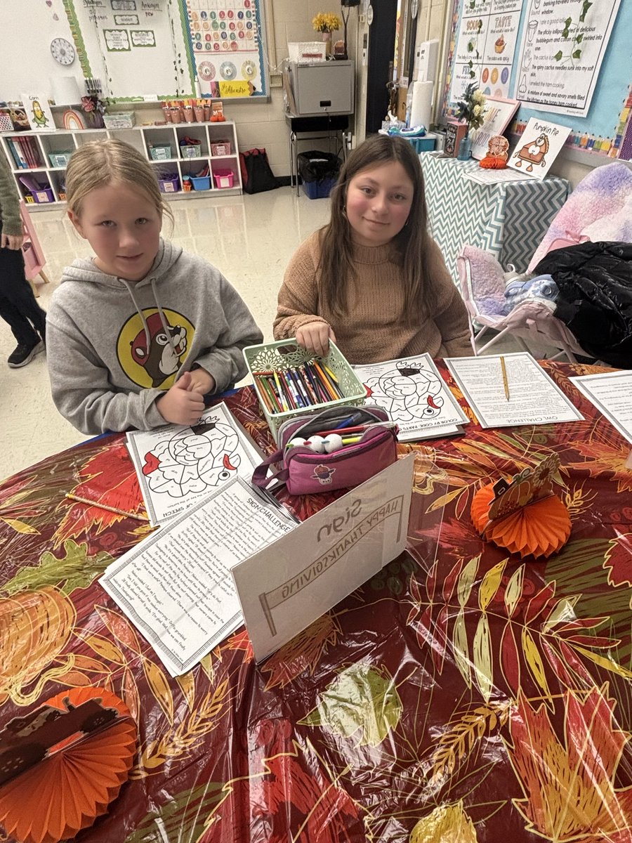 Thankful for this amazing group of students! 🦃😊 <a href="/MissODonnell28/">Brittany O'Donnell</a> <a href="/MTPSNJ/">Marlboro Twp Schools</a> <a href="/definocentral/">Defino Dolphins</a>