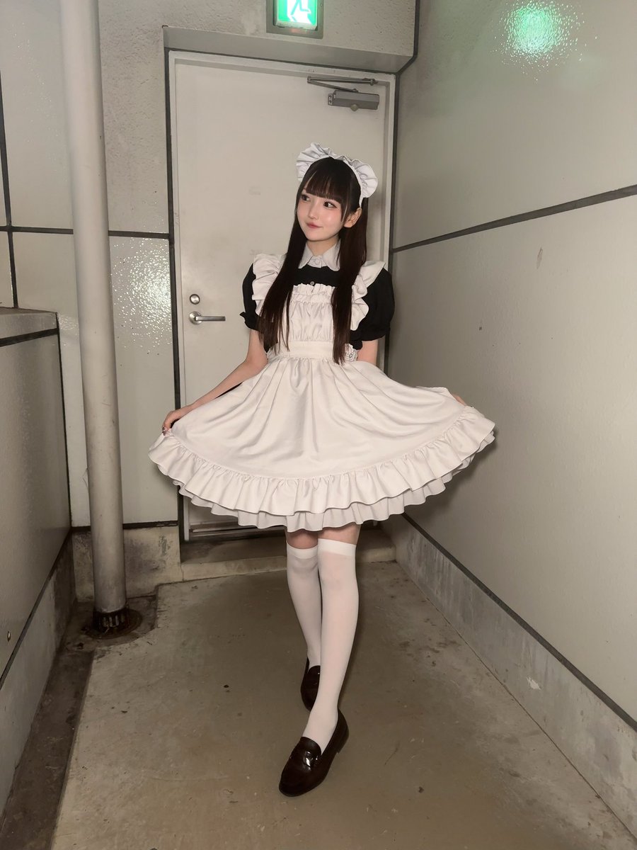 maid_berry1's tweet image. クラシカルメイド🥀𓈒𓏸