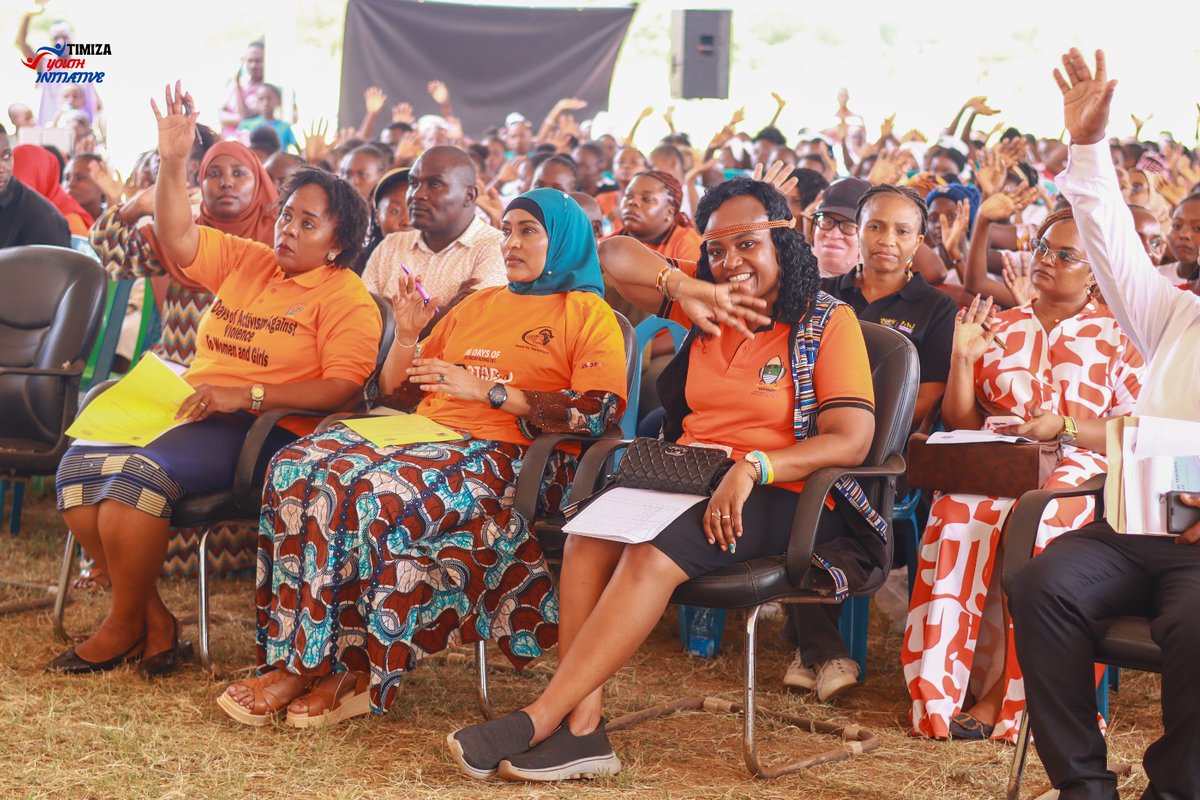 Timiza Youth Initiative joined partners and youth networks to mark the 16 Days of Activism Against GBV.
In Ganze Kilifi,we led a procession at Godoma Technical Institute,raising awareness on digital violence affecting women and girls.