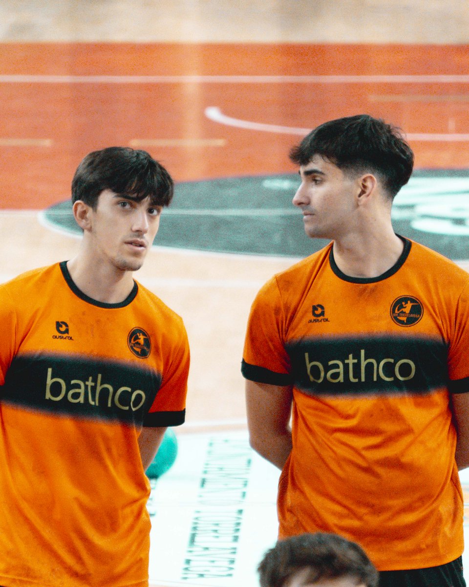 😠 ¿Todavía no habéis ido a un partido del 1ª Nacional? Os dejamos motivos para ello:

💪 Segundo puesto con 4 victorias consecutivas
⚔️ 3ª mejor defensa y ataque del grupo
☄️ Casi una decena de jugadores con dinámica <a href="/ASOBAL/">ASOBAL</a> 

🔜 Próxima cita, domingo 12:30 en el Trueba