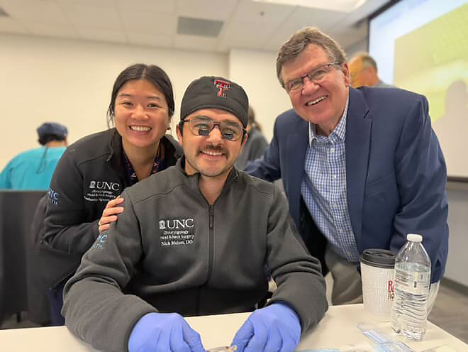 UNC_ENT's tweet image. Resident Nick Mellot practices neurorrhaphy using Dr. Shockley’s “magic loupes” during the Nerve Repair Didactics!
#UNCENT #UNCResidency #Otolaryngology #SurgicalEducation #MedicalTraining