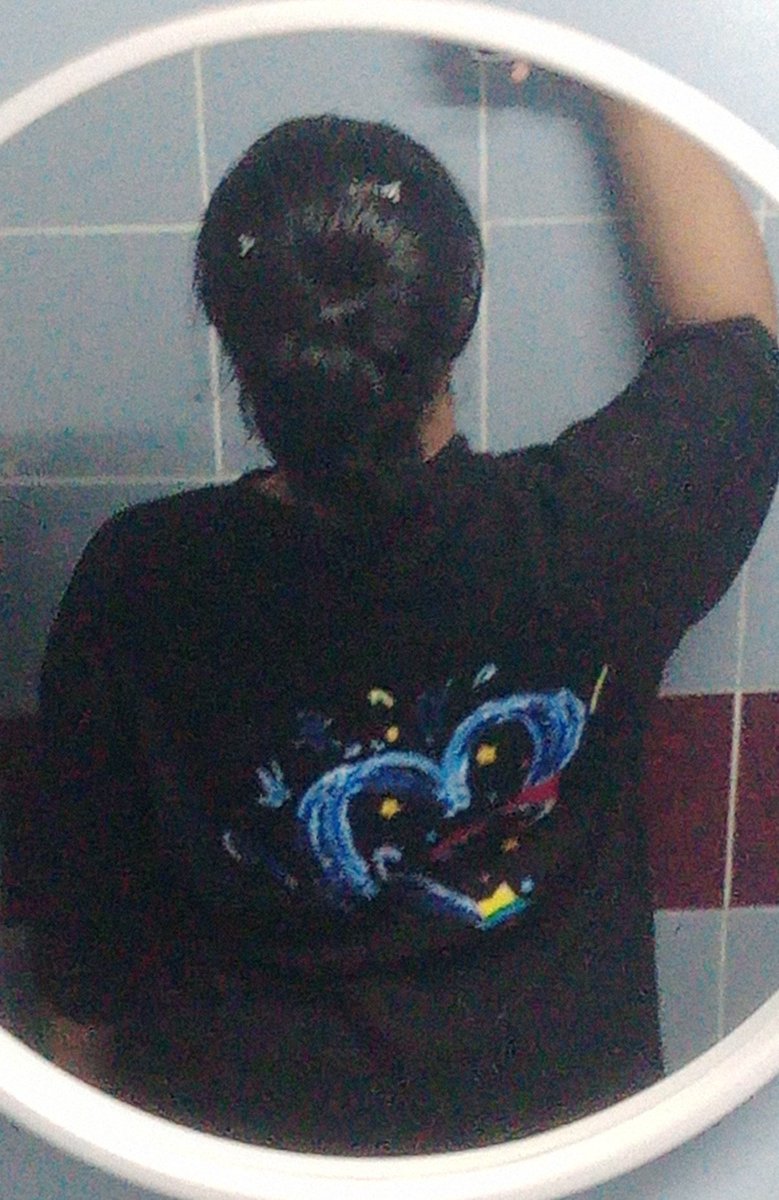 MyloveEnjoyJune's tweet image. วันนี้แตงกวาเหนือใส่ไปรวมพล งั้นหนูใส่บ้าง เพราะที่รวมพลหนูไม่ได้ใส่ งั้นขอใส่เสื้อตัวนี้
นอนไปเลยล่ะกันคับผม ฟินที่สุด ขอตัวไปนอนก่อนนะค้าบ ไม่ไหวบ้างงง

ขอบคุณ @TKNur1309 ที่ทำเสื้อตัวนี้ขึ้นมา

#TKphinyanech 
#nurdesoraya 
#TKNur