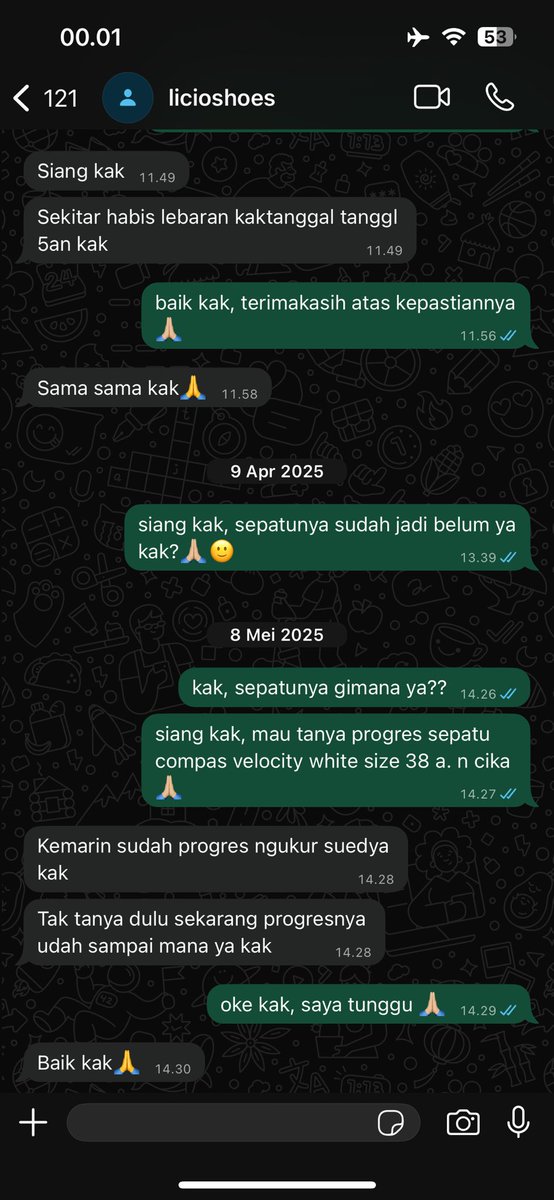 achikadeew's tweet photo. gimana ya cara minta tanggung jawb ke tukang cuci sepatu yg kalo ditanyain sepatunya selalu diberbelit” dan aku nyuciin sepatunya udh dr bulan januari, sampe sekarang gaada kejelasan, mau ke tempat cuci sepatunya jg udh beda org dan orangnya gatau dimana😞 https://t.co/8WNc0J7k3o