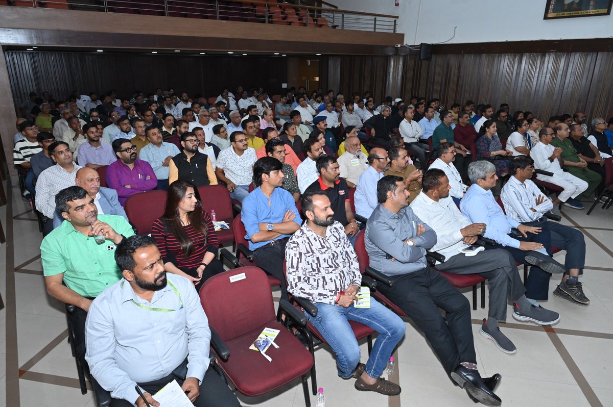 FSSAI Ahmedabad Branch Office conducted a #RUCO training session with 200+ participants. The session covered RUCO guidelines, good practices and TPC meter demo. The training aimed at boosting RUCO compliance strengthen the circular economy of used cooking oil in Gujarat.
