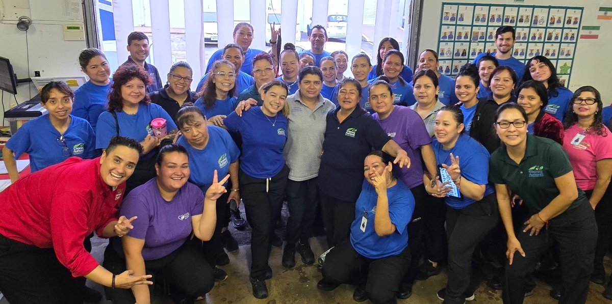 LifeatTCA's tweet image. Celebrating Carmen’s 12-Year Legacy at TCA – Austin! 🌟
From 4 AM starts to rain-or-shine dedication, Carmen inspired us all with her energy and independence. Wishing her joy in retirement—thank you for everything! 💙 #LifeAtTCA