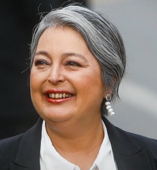 hernan_sr's tweet image. Vamos con la encuesta definitiva: 

¿En la segunda vuelta por quién votarás ? 

JARA = RT 🔁

KAST = MG 🩶